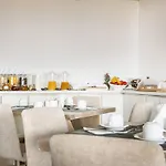 里欧马里斯酒店 4*